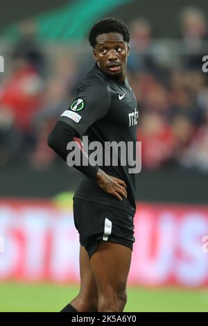 Köln, Deutschland. 06. Oktober 2022. Queensy Menig (Belgrad), Conference League, Köln, Deutschland, 06.10.2022, 1. FC Köln - FK Partizan Belgrad Credit: Jürgen Schwarz/Alamy Live News Stockfoto