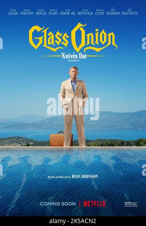 DANIEL CRAIG IN GLASS ONION: A KNIVES OUT MYSTERY (2022), REGIE RIAN JOHNSON. Kredit: T-Street / Album Stockfoto