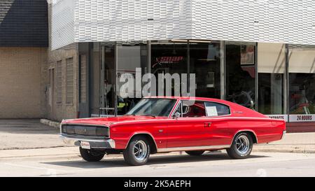 FERNDALE, MI/USA - 19. AUGUST 2016: Ein 1967 Dodge Charger Auto, Woodward Dream Cruise. Stockfoto