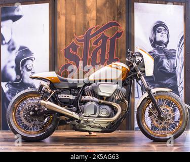 Cleveland, OH, USA - 29. Januar 2016: Ein Custom Star Bolt Motorrad von Jeff Palhegyi Design, Progressive International Motorcycle Show. Stockfoto