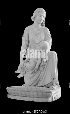 Alte Statue. Skulptur der Mutter Moses von Heinrich Imhoff im Museum der Eremitage. Masterpiece isoliertes Foto mit Beschneidungspfad Stockfoto