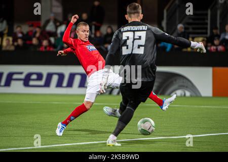 Silkeborg, Dänemark. 06. Oktober 2022. Sebastian Jorgensen (27) von Silkeborg, WENN er während des UEFA Europa Conference League-Spiels zwischen Silkeborg IF und FCSB im JYSK Park in Silkeborg gesehen wurde. (Foto: Gonzales Photo/Alamy Live News Stockfoto
