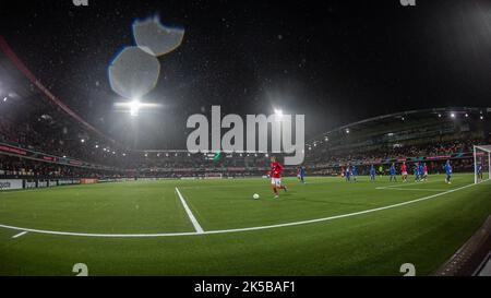 Silkeborg, Dänemark. 06. Oktober 2022. Das JYSK Park-Stadion, das während des UEFA Europa Conference League-Spiels zwischen Silkeborg IF und FCSB in Silkeborg gesehen wurde. (Foto: Gonzales Photo/Alamy Live News Stockfoto