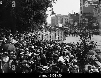 Statue des Commodore John Barry enthüllt, Washington DC, 16. Mai 1914. Übungen, Parade Usw. Stockfoto