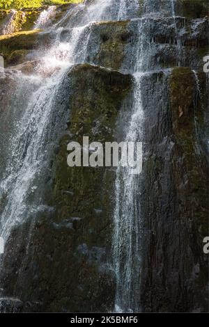 Les Cascades du Hérisson dans le Jura français. Stockfoto