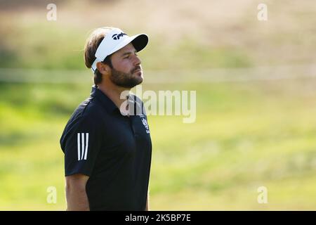 Victor Dubuisson aus Frankreich während der Acciona Open Espana 2022 am 06. Oktober 2022 im Club de Campo de Madrid in Madrid, Spanien - Foto: Oscar J Barroso/DPPI/LiveMedia Kredit: Unabhängige Fotoagentur/Alamy Live News Stockfoto