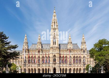 Das Rathaus in Wien im neugotischen Stil Stockfoto