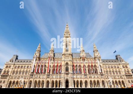 Das Rathaus in Wien im neugotischen Stil Stockfoto