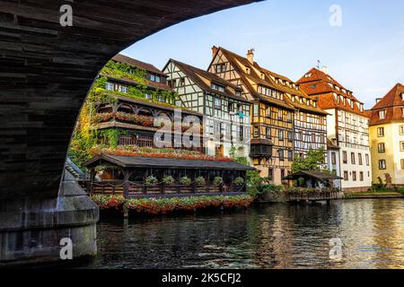 Petite France am frühen Morgen. Straßburg, Elsass, Frankreich. Stockfoto