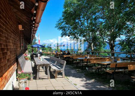 Gästeterrasse auf der Gehrenalpe 1610m, Alp, Wängle bei Reutte in Tirol, Österreich, Europa Stockfoto