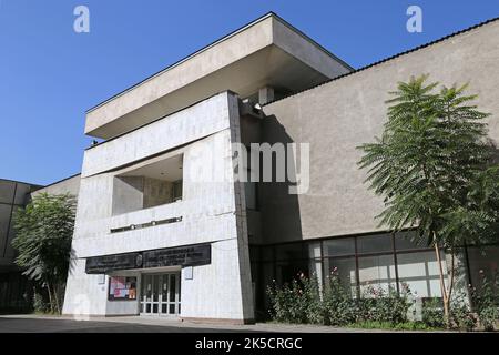 National Museum of Fine Arts (alias Gapar Aytiev Museum of Applied Art), Abdrahmanov Street, Bishkek, Bishkek City Region, Kirgisistan, Zentralasien Stockfoto