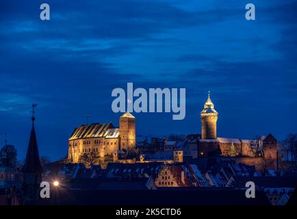 Kaiserburg in Nürnberg bei Nacht Stockfoto