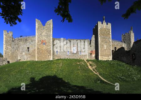 Ansicht von Framlingham Castle (1157-1216,) Framlingham Village, Suffolk County, England, Großbritannien Stockfoto