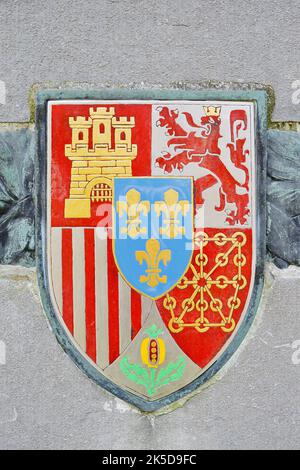 Wappen auf dem Hubert- und Jan Van Eyck-Denkmal, Gent, Ostflandern, Flandern, Belgien Stockfoto