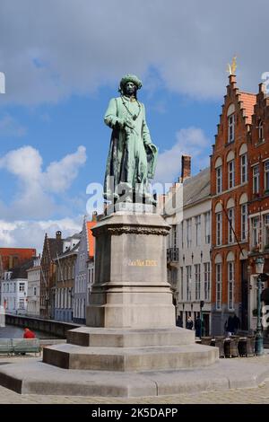 Jan van Eyck Statue, Jan-van-Eyckplein, Brügge, Westflandern, Flandern, Belgien Stockfoto