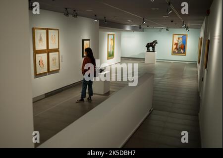 „Fernando Botero, Sinnlichkeit und Schwermut“-Ausstellung eines beliebten kolumbianischen Künstlers im Goya Museum von Zaragoza, Spanien Stockfoto