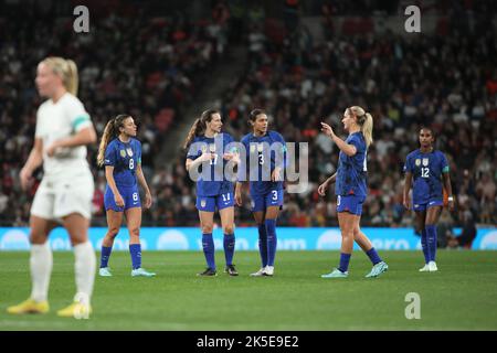 London, Großbritannien. 07. Oktober 2022. USA Women beim Internationalen Freundschaftsspiel zwischen England Lionesses und USA Women im Wembley Stadium, London, England am 7. Oktober 2022. Foto von Joshua Smith. Nur zur redaktionellen Verwendung, Lizenz für kommerzielle Nutzung erforderlich. Keine Verwendung bei Wetten, Spielen oder Veröffentlichungen einzelner Clubs/Vereine/Spieler. Kredit: UK Sports Pics Ltd/Alamy Live Nachrichten Stockfoto