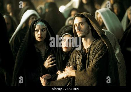 BELLUCCI,MORGENSTERN,JIVKOV, DIE PASSION CHRISTI, 2004 Stockfoto