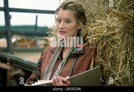 NATASCHA MCELHONE, DAMEN IN LAVENDEL, 2004 Stockfoto