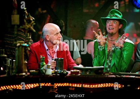 PETER BOYLE, Matthew Lillard SCOOBY-DOO 2: MONSTERS UNLEASHED, 2004 Stockfoto