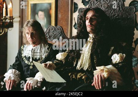 EDWARD FOX, Rupert Everett, STAGE BEAUTY, 2004 Stockfoto