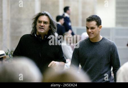 PAUL GREENGRASS, MATT DAMON, THE BOURNE SUPREMACY 2004 Stockfoto