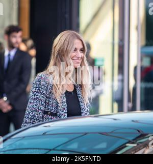 Die französische Schauspielerin Joana Preiss bei der Chanel Womenswear Frühjahr/Sommer 2023 Show PARIS FASHION WEEK - OKTOBER 4 2022 Stockfoto