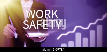 Inspiration mit Zeichen Arbeitssicherheit. Business-Ansatz Präventivmaßnahmen von Unternehmen zum Schutz der Gesundheit der Arbeitnehmer angewendet Stockfoto