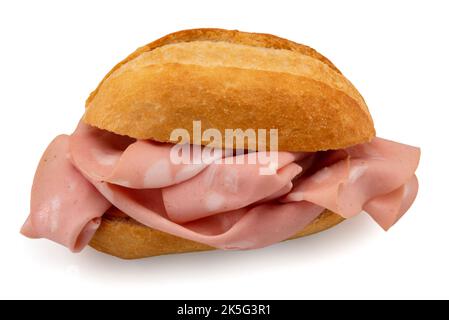 Gefülltes Brötchen mit Mortadella, typisch italienische Wurst aus Bologna, Sandwich isoliert auf weißem, schneidendem Weg Stockfoto