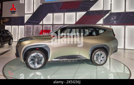 CHICAGO, IL/USA - 13. FEBRUAR 2015: Mitsubishi GC-PHEV Konzeptfahrzeug, Chicago Auto Show (CAS). Stockfoto