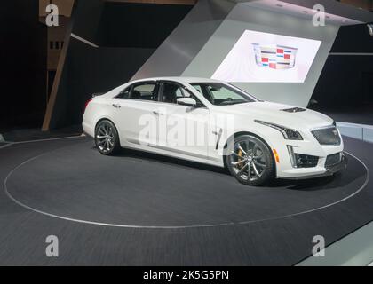 CHICAGO, IL/USA - 12. FEBRUAR 2015: 2016 Cadillac CTS-V Car, Chicago Auto Show (CAS). Stockfoto