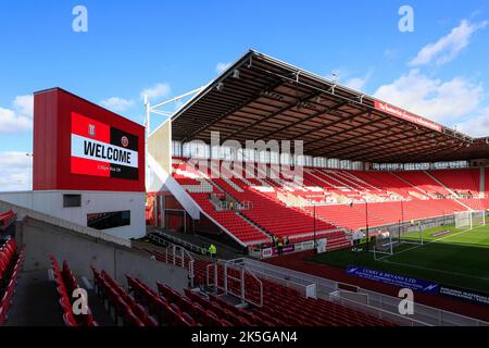 Stoke on Trent, Großbritannien. 08. Oktober 2022. Innenansicht des Stadions bet365 vor dem Sky Bet Championship-Spiel Stoke City gegen Sheffield United im bet365 Stadium, Stoke-on-Trent, Großbritannien, 8.. Oktober 2022 (Foto von Conor Molloy/News Images) in Stoke-on-Trent, Großbritannien am 10/8/2022. (Foto von Conor Molloy/News Images/Sipa USA) Quelle: SIPA USA/Alamy Live News Stockfoto