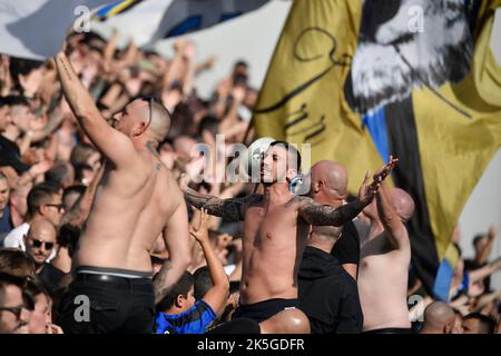 Reggio Emilia, Italien. 08. Oktober 2022. Inter-Fans beim Fußballspiel der Serie A zwischen US Sassuolo und dem FC Internazionale im Citta del Tricolore-Stadion in Regigo Emilia (Italien), 8.. Oktober 2022. Foto Andrea Staccioli/Insidefoto Kredit: Insidefoto di andrea staccioli/Alamy Live News Stockfoto