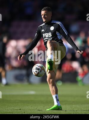 Bournemouth, Großbritannien. 08. Oktober 2022. 8.. August 2022; Vitality Stadium, Boscombe, Dorset, England: Premiership Football, AFC Bournemouth versus Leicester City : Jamie Vardy of Leicester City wärmt sich Kredit: Action Plus Sports Images/Alamy Live News Stockfoto