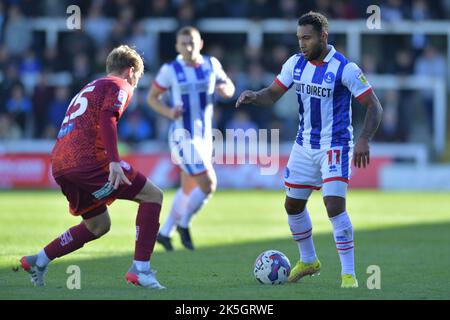 Hartlepool, Großbritannien. 05. Oktober 2022. Wes McDonald von Hartlepool United während des Spiels der Sky Bet League 2 zwischen Hartlepool United und Carlisle United im Victoria Park, Hartlepool, am Samstag, den 8.. Oktober 2022. (Kredit: Scott Llewellyn | MI Nachrichten) Kredit: MI Nachrichten & Sport /Alamy Live Nachrichten Stockfoto