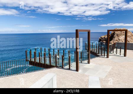 Skywalk mit Glasboden, Cabo Girao, Funchal, Madeira, Portugal Stockfoto