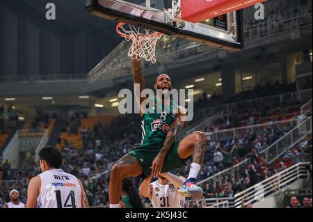 Athen, Lombardei, Griechenland. 6. Oktober 2022. 8 DERRICK WILLIAMS von Panathinaikos Athens BC in Aktion während des Euroleague Basketball-Spiels der Turkish Airlines zwischen Panathinaikos BC und Real Madrid in der OAKA ALTION Arena. (Bild: © Stefanos Kyriazis/ZUMA Press Wire) Stockfoto