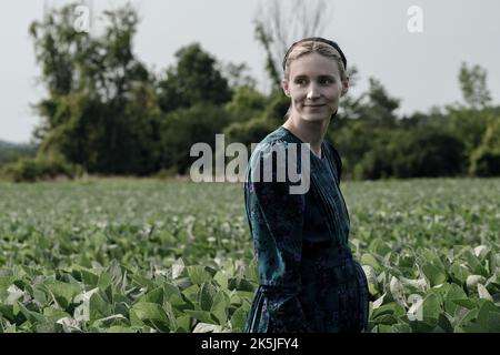 VERÖFFENTLICHUNGSDATUM: 2 Dezember 2022. TITEL: Frauen im Gespräch. STUDIO: United Artists. REGIE: Sarah Polley. HANDLUNG: 2010 kämpfen die Frauen einer isolierten Religionsgemeinschaft damit, ihre Realität mit ihrem Glauben zu versöhnen. Nach dem Roman von Miriam Toews. HAUPTROLLE: ROONEY MARA als Ona. (Bild: © United Artists/Entertainment Picturs) Stockfoto