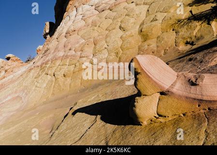 Rote Sandsteinfelsen in den Coyote-Hintern im Süden. Stockfoto