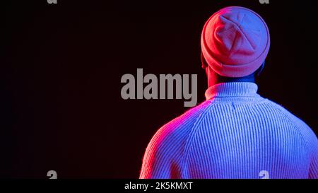 Neon-Anzeige bieten Banner männliche Mode trendy rotes Licht Stockfoto