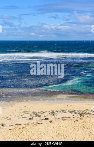 Surfers Point Beach und Southside Break am Margaret River, Prevelly, Westaustralien Stockfoto