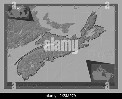 Nova Scotia, Provinz Kanada. Bilevel-Höhenkarte mit Seen und Flüssen. Standorte der wichtigsten Städte der Region. Karten für zusätzliche Eckposition Stockfoto