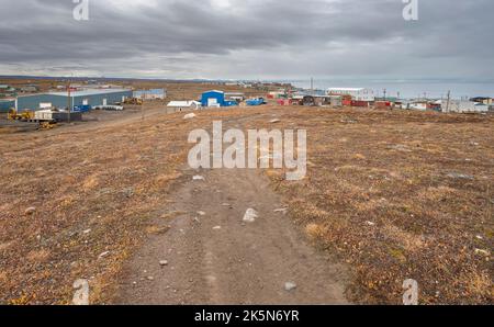 Übersicht über den Pond Inlet an der Küste des Arktischen Ozeans auf Baffin Island Stockfoto