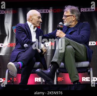 New York, USA. 08. Oktober 2022. Cast-Mitglieder von Paramount Plus's Syar Trek Picard-Panel am NYCC. Veronica Bruno/Alamy Stockfoto