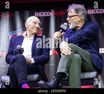 New York, USA. 08. Oktober 2022. Cast-Mitglieder von Paramount Plus's Syar Trek Picard-Panel am NYCC. Veronica Bruno/Alamy Stockfoto