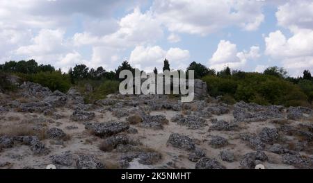 Pobiti Kamani Formation in Bulgarien, wüstenartiges Gesteinsphänomen im Nordwesten der Provinz Varna Stockfoto