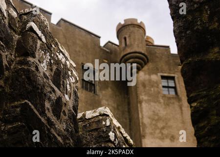 Das Dunvegan Castle auf der Isle of Skye, Schottland, Großbritannien Stockfoto