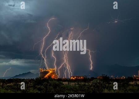 Monsunblitz in Arizona Stockfoto