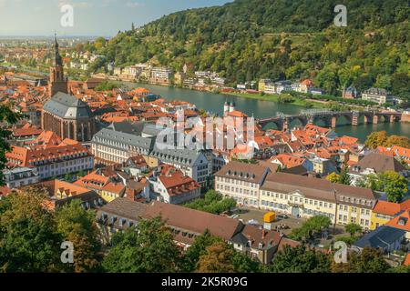 Mittelalterliche Heidelberger Altstadt von oben, Deutschland Stockfoto