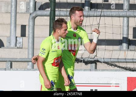 Laurent Depoitre von Gent feiert am Sonntag, dem 09. Oktober 2022, in Eupen, am 11. Tag der ersten Division der belgischen Meisterschaft 2022-2023, nach einem Treffer bei einem Fußballspiel zwischen KAS Eupen und KAA Gent. BELGA FOTO BRUNO FAHY Stockfoto